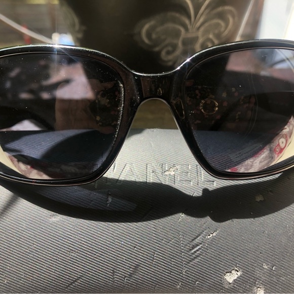 CHANEL y2k sunglasses ….CC HINGES - Picture 6 of 12